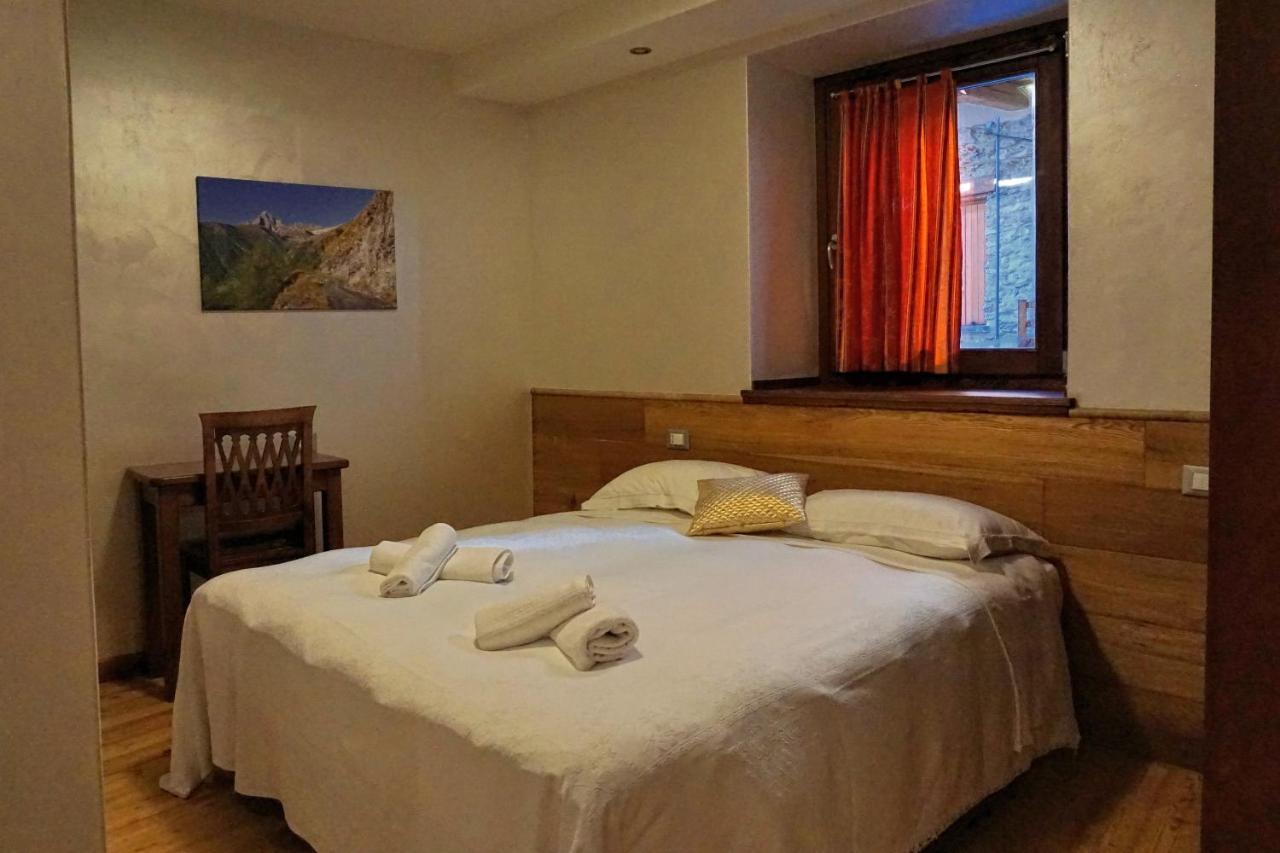 Pensione Albergo Diffuso Ceaglio Valle Maira Marmora Exterior foto