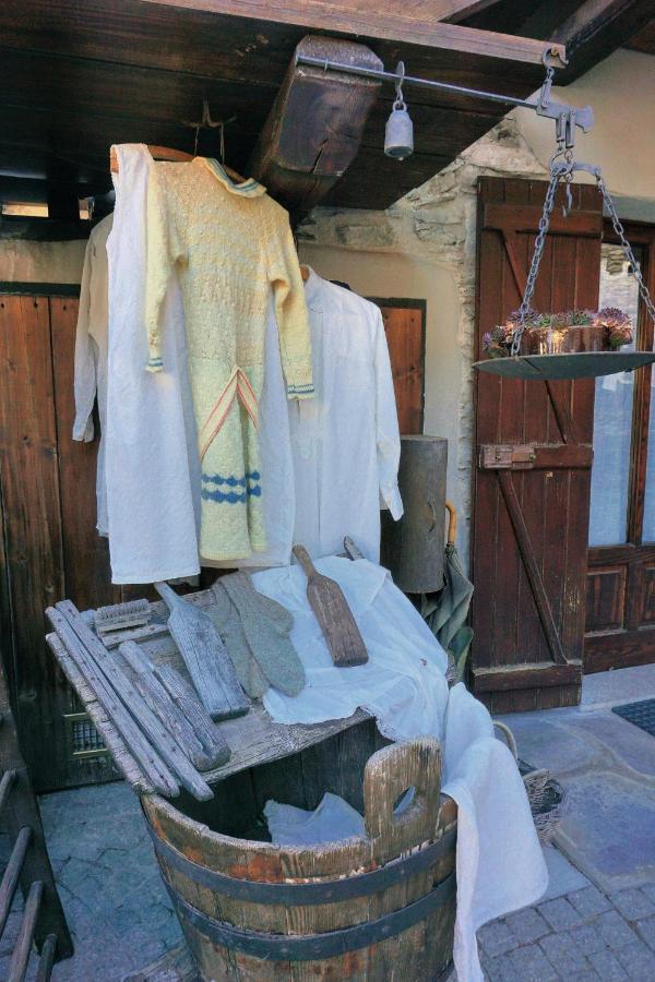 Pensione Albergo Diffuso Ceaglio Valle Maira Marmora Exterior foto