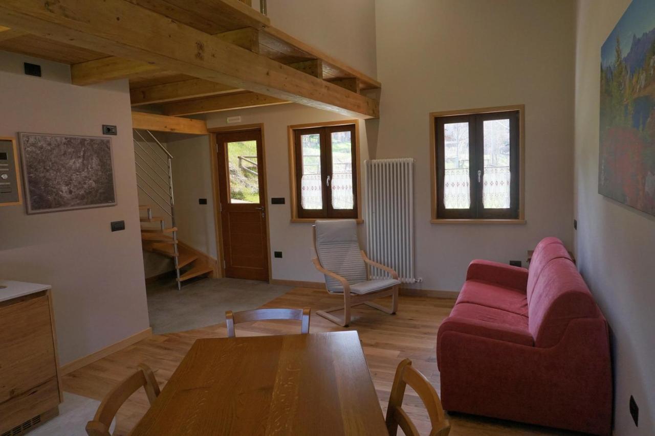 Pensione Albergo Diffuso Ceaglio Valle Maira Marmora Exterior foto