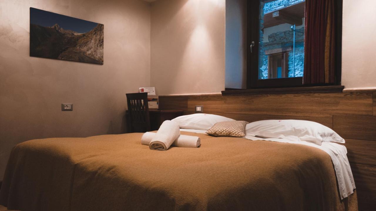 Pensione Albergo Diffuso Ceaglio Valle Maira Marmora Exterior foto